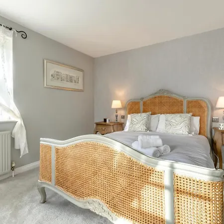 4 Bed In Oc-t36014 Dom wakacyjny *