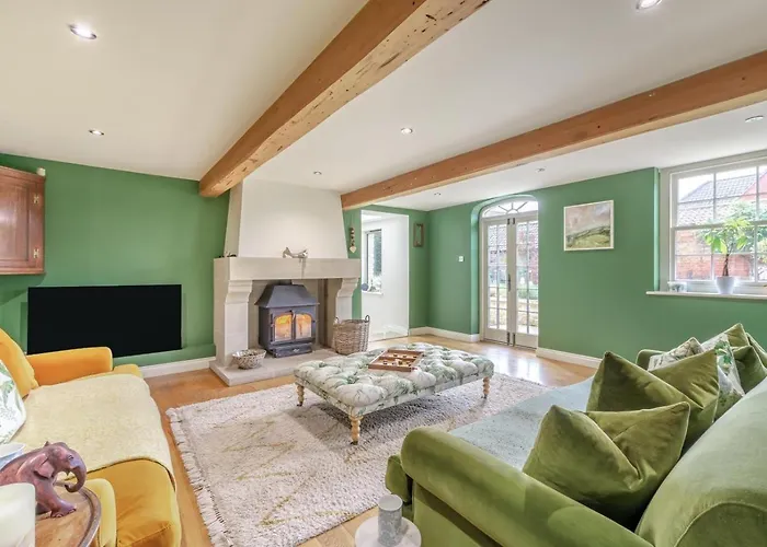 4 Bed In Oc-t36014 *