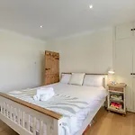 4 Bed In Oc-t36014