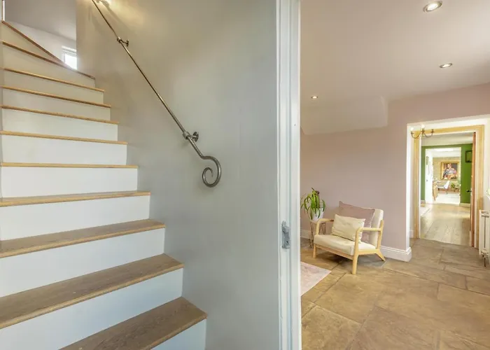 4 Bed In Oc-t36014 Holiday home Naburn