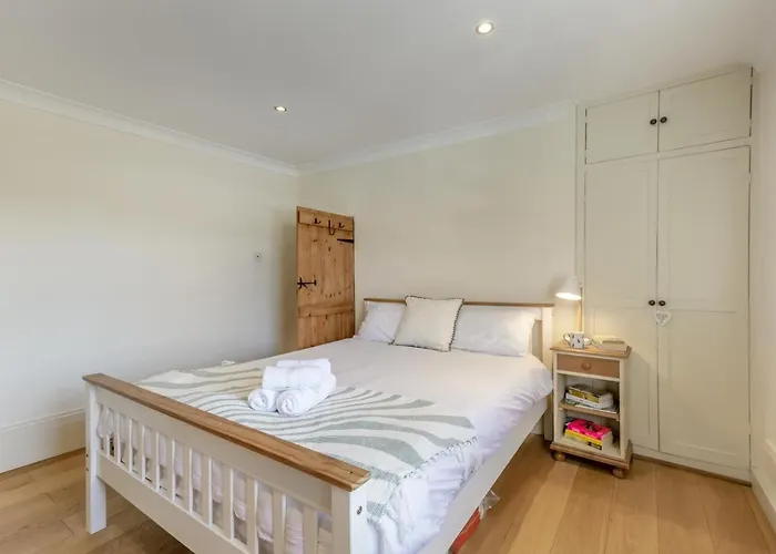4 Bed In Oc-t36014